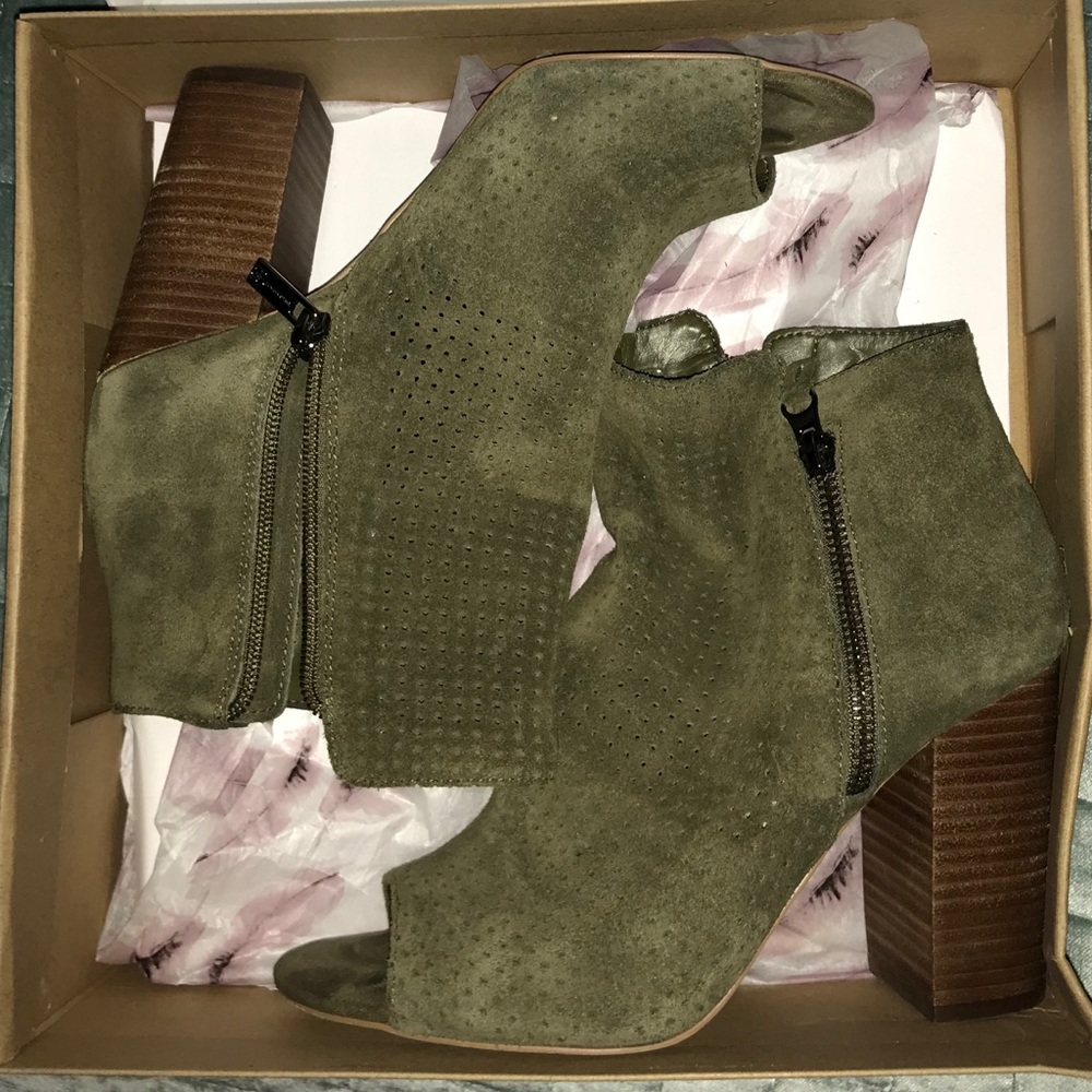 Jessica Simpson Booties